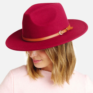 <li><span data-mce-fragment="1">Felt wide brim hat with simple leather buckle band.</span></li> <li>One size fits most.</li> <li>Adjustable drawstring.</li> <li>Brim approximately 2.5" W</li> <li><span data-mce-fragment="1">100% Polyester</span></li>