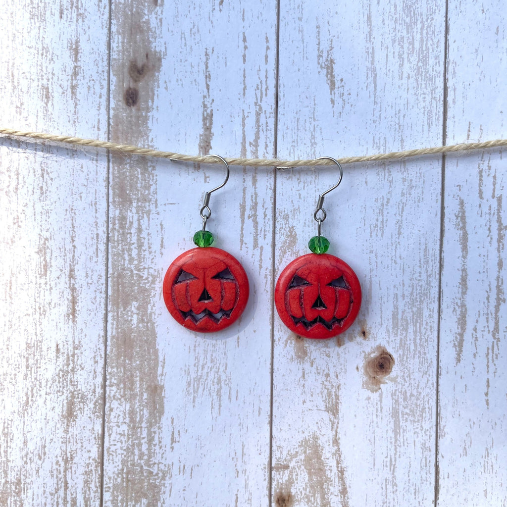 Handcrafted earrings with stainless steel wires and components. Howlite and glass beads.