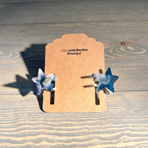 Set of 2 little star hair clips. Material: 100% biodegradable cellulose acetate.