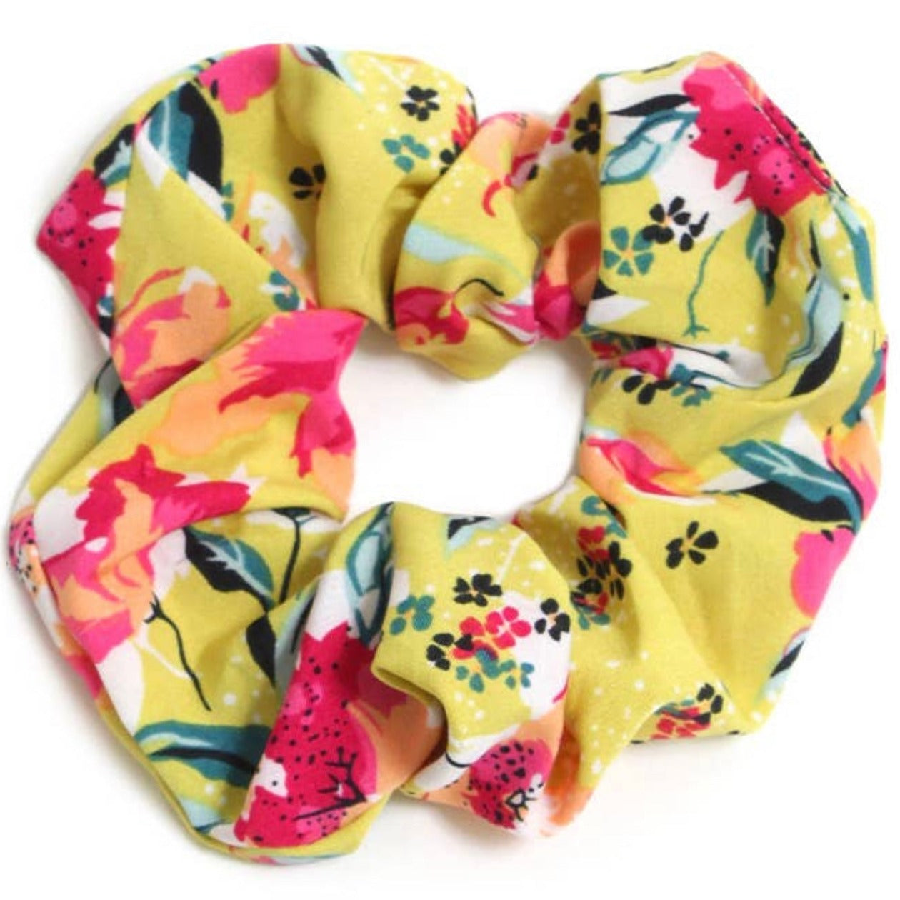 100% polyester. Floral print scrunchie.